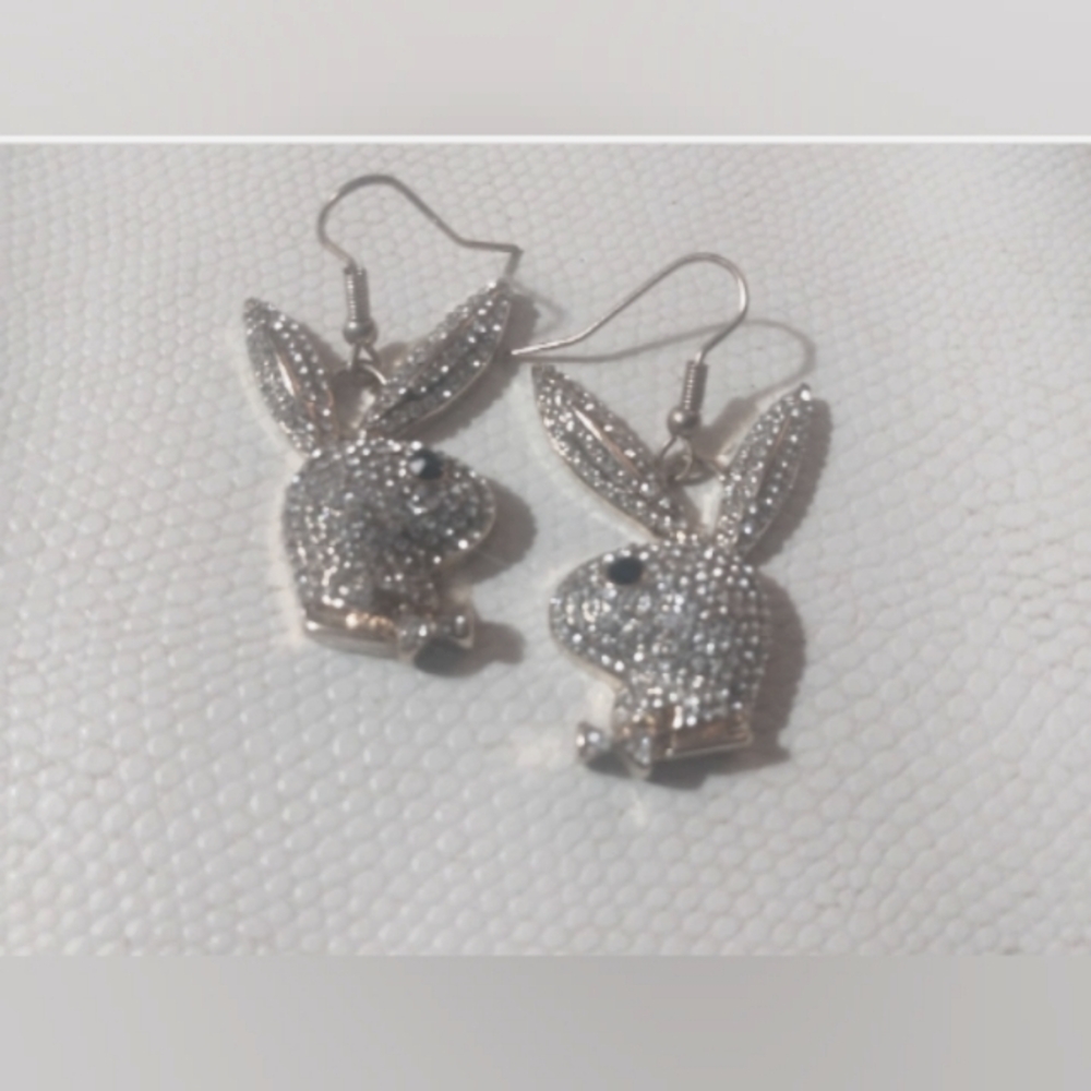 Playboy bunny earrings! Fantastic!